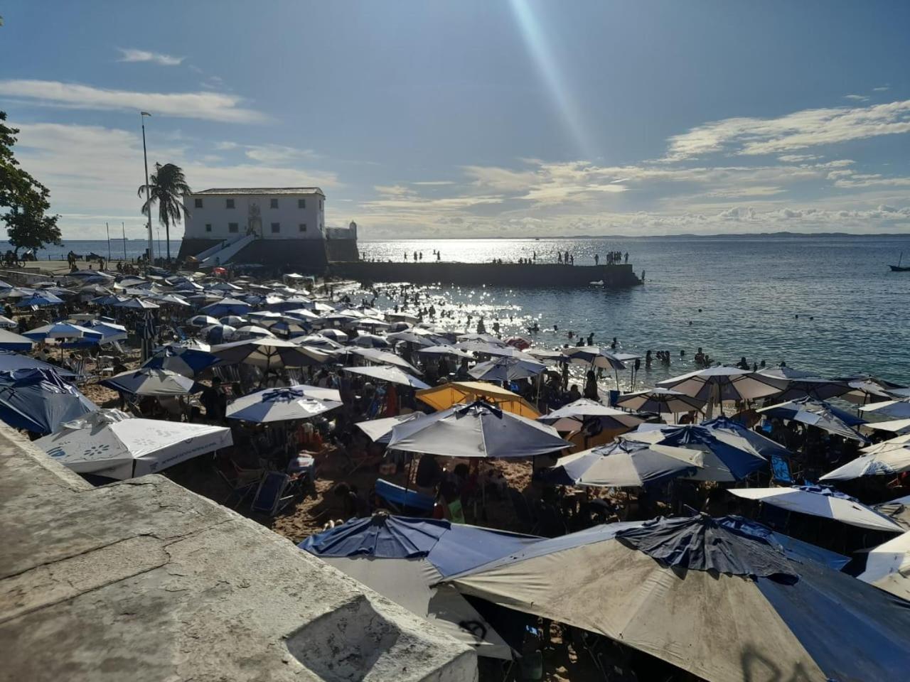 Pa 1005 Apt Porto Da Barra Carnaval Salvador Bahia מראה חיצוני תמונה